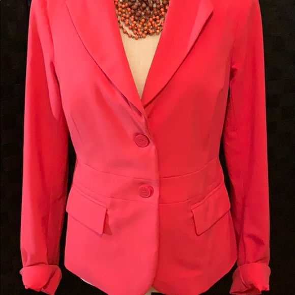 2 Button Blazer - Picture 2 of 5